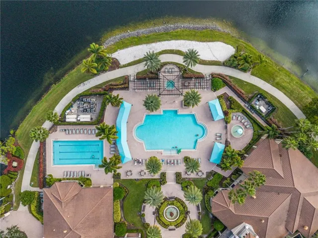 2346 Butterfly Palm Dr, Naples, Florida 34119
