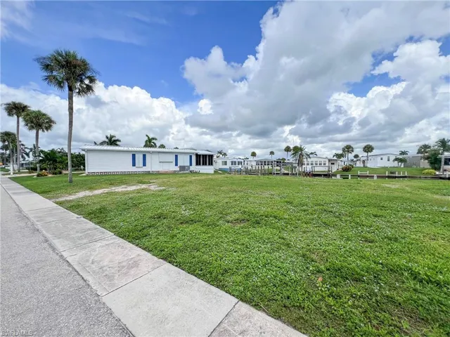 17551 Stevens Blvd, Fort Myers Beach, Florida 33931