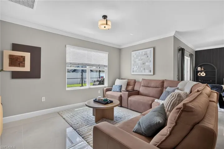 3172 Estancia Ln, Cape Coral, Florida 33909