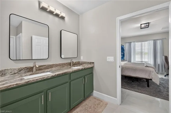 3172 Estancia Ln, Cape Coral, Florida 33909