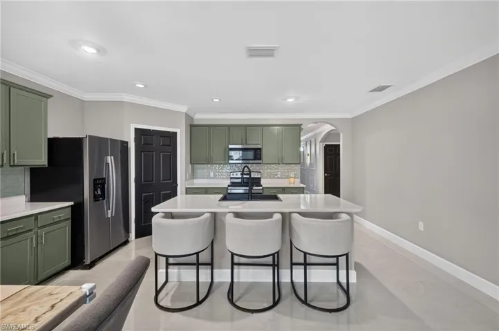 3172 Estancia Ln, Cape Coral, Florida 33909
