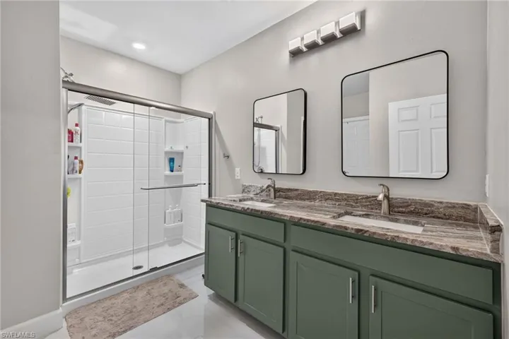 3172 Estancia Ln, Cape Coral, Florida 33909