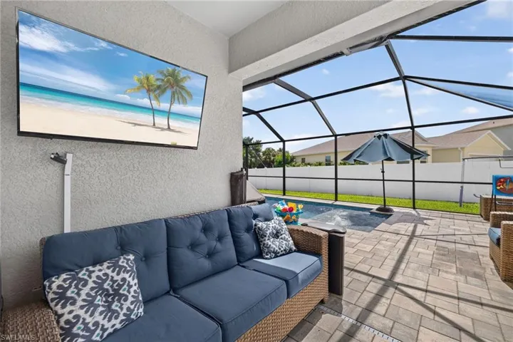 3172 Estancia Ln, Cape Coral, Florida 33909