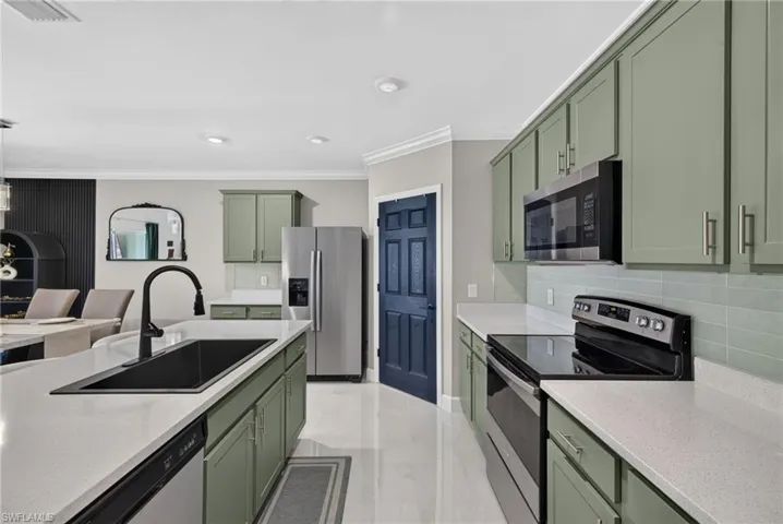3172 Estancia Ln, Cape Coral, Florida 33909