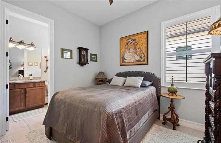 9244 Glenforest Dr, Naples, Florida 34120