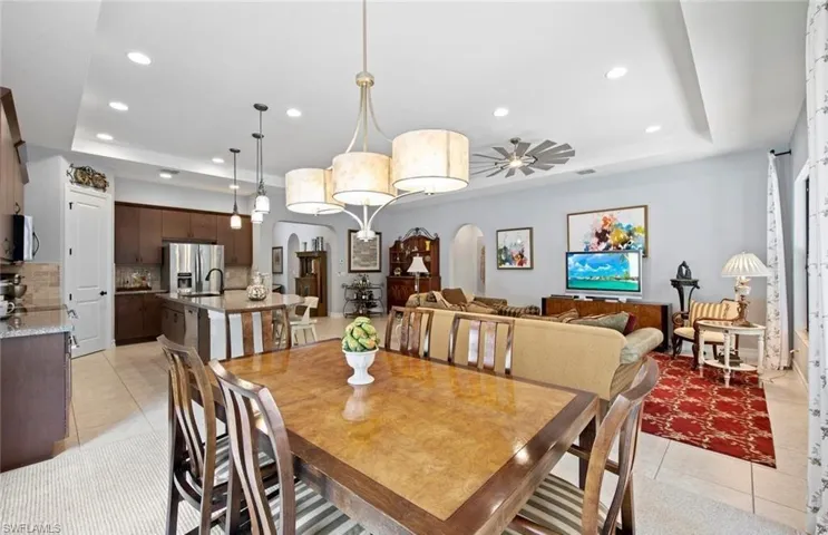 9244 Glenforest Dr, Naples, Florida 34120