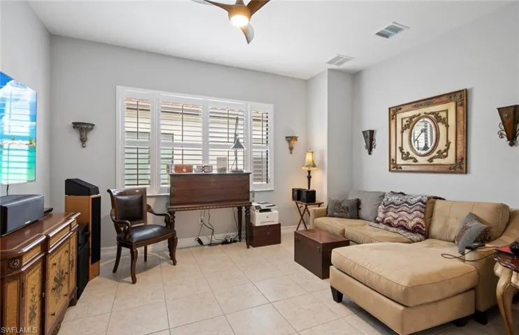 9244 Glenforest Dr, Naples, Florida 34120
