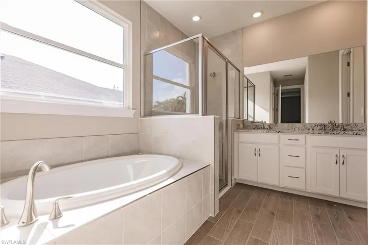 2901 Sw 2nd Ln, Cape Coral Fl 33991