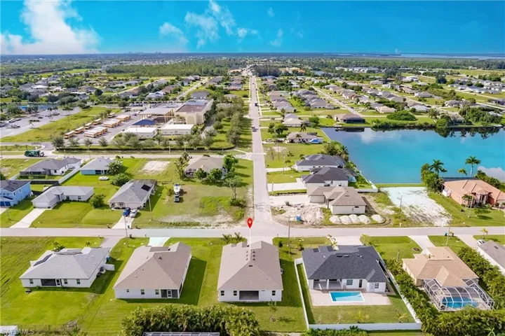 2901 Sw 2nd Ln, Cape Coral Fl 33991