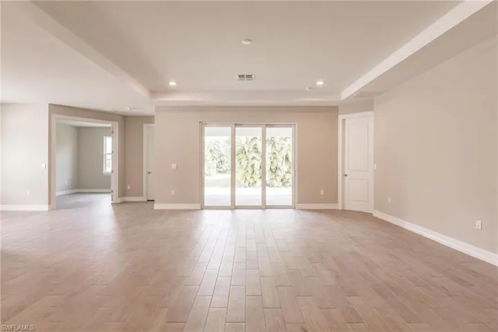 2901 Sw 2nd Ln, Cape Coral Fl 33991