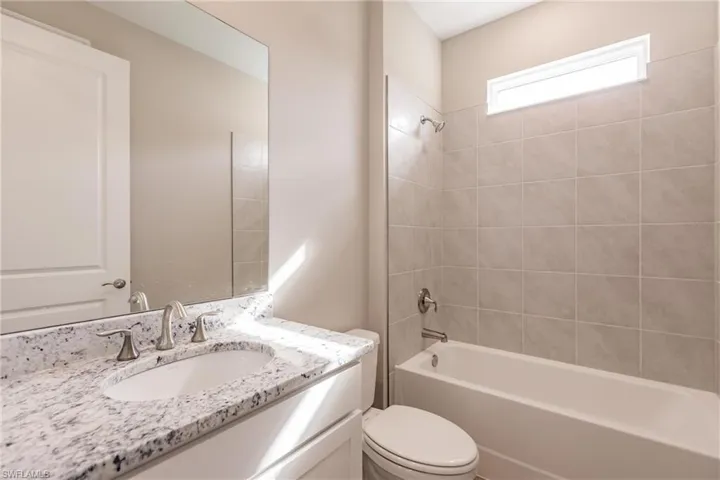 2901 Sw 2nd Ln, Cape Coral Fl 33991