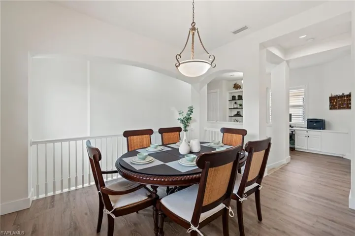 5912  Tarpon Gardens  CIR, Cape Coral, FL 33914