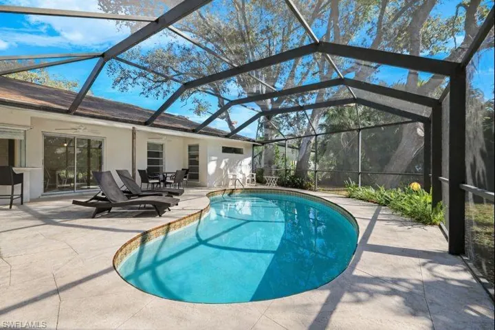 1334 Vesper Dr, Fort Myers, Florida 33901
