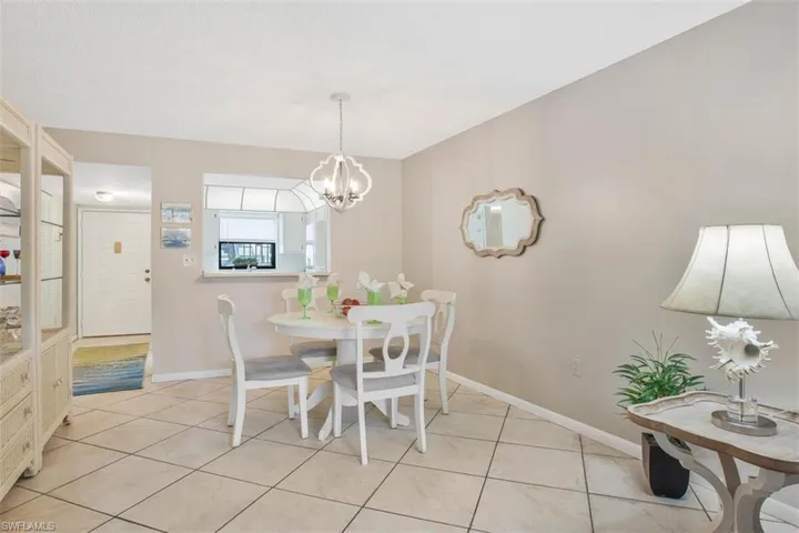 4186 27th CT SW # 102, NAPLES FL 34116