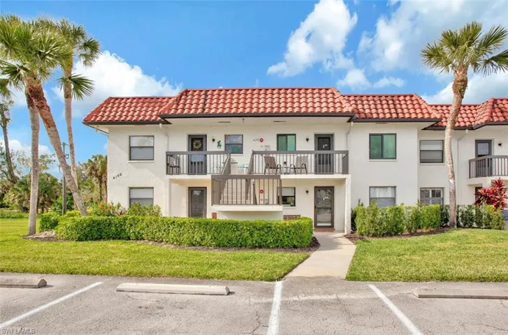 4186 27th CT SW # 102, NAPLES FL 34116