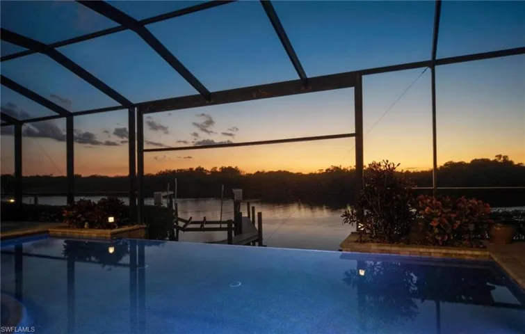 Amazing western sunsets from your private oasis overlooking the spreader canal
