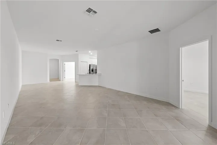 20665  Hazelnut  CT, Lehigh Acres, FL 33936