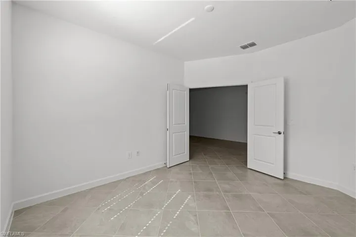20665  Hazelnut  CT, Lehigh Acres, FL 33936