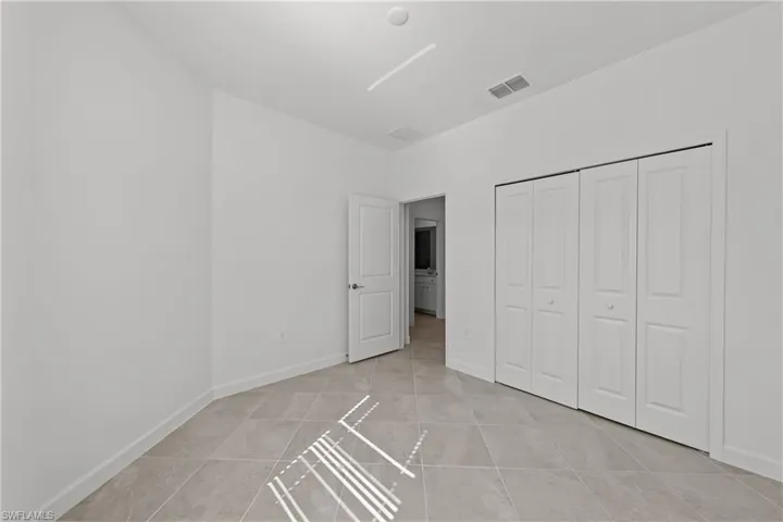 20665  Hazelnut  CT, Lehigh Acres, FL 33936