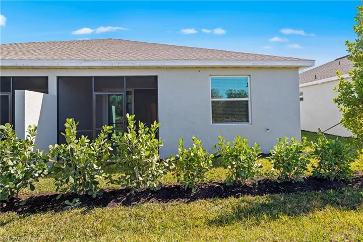 20665  Hazelnut  CT, Lehigh Acres, FL 33936