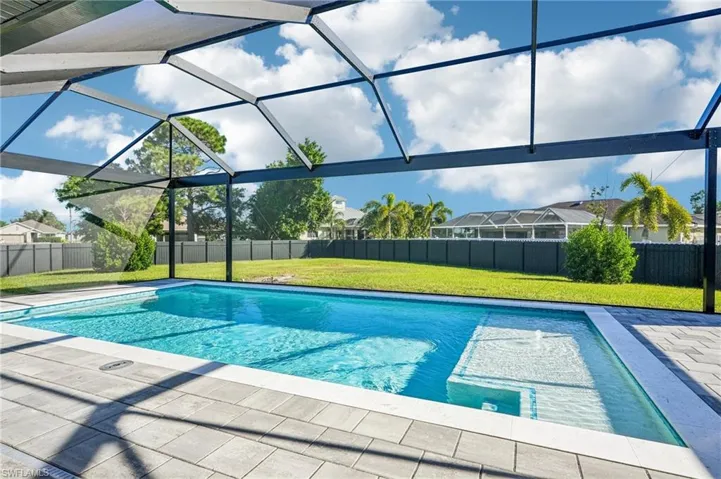 11 Sw 18th Pl, Cape Coral, Florida 33991