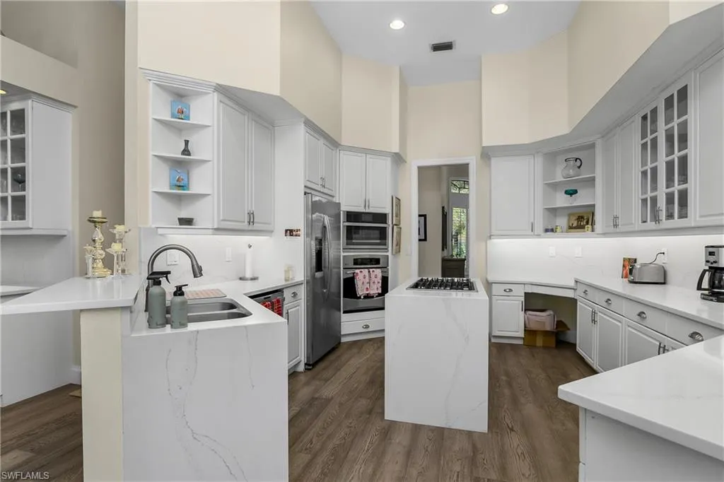 3370 Oaklake CT, Bonita Springs, FL 34134,225034685