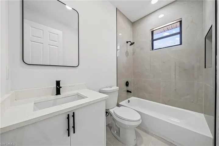 3210  65th W ST, Lehigh Acres, FL 33971