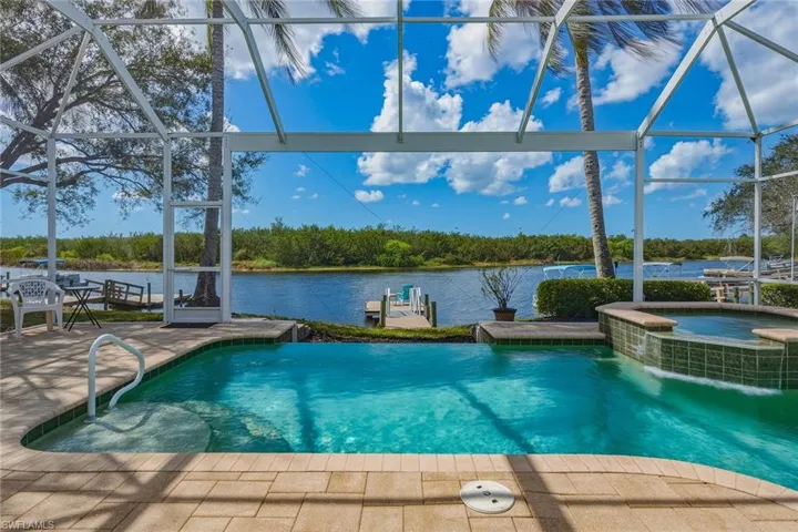 8476 Mallards Pt, Naples, Florida 34114