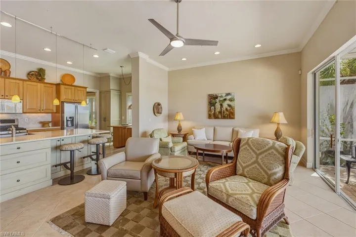 8476 Mallards Pt, Naples, Florida 34114