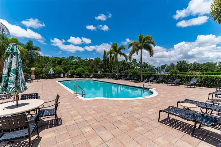 1835  Florida Club  CIR, Naples, FL 34112