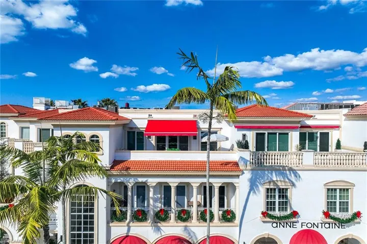 365 5th Ave S 305, Naples, Florida 34102