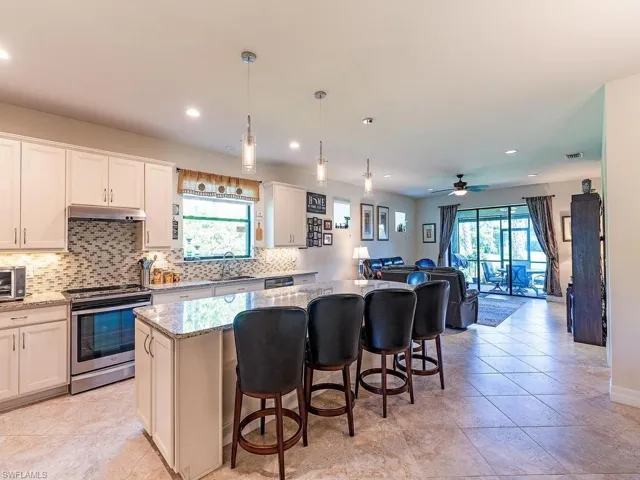 11810 Darcy Pl, Fort Myers, Florida 33913