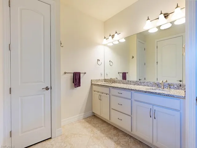 11810 Darcy Pl, Fort Myers, Florida 33913