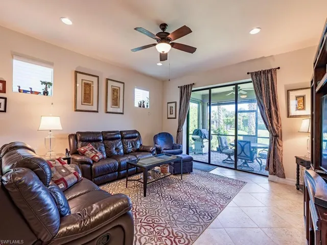 11810 Darcy Pl, Fort Myers, Florida 33913