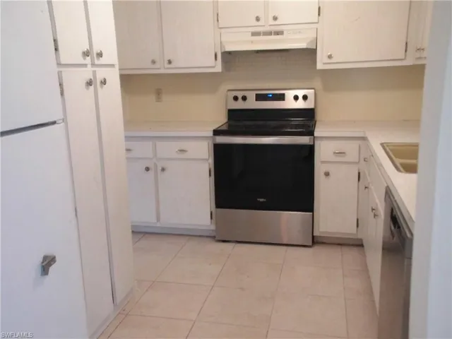 242 S Lake Dr, Lehigh Acres, Florida 33936