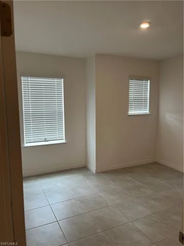 8809  Cascade Price  CIR, North Fort Myers, FL 33917