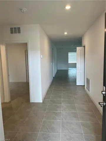 8809  Cascade Price  CIR, North Fort Myers, FL 33917