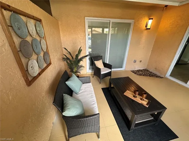 Balcony with an outdoor hangout area