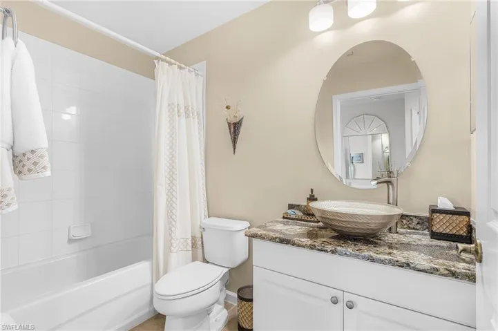 16630 Crownsbury Way 102, Fort Myers, Florida 33908