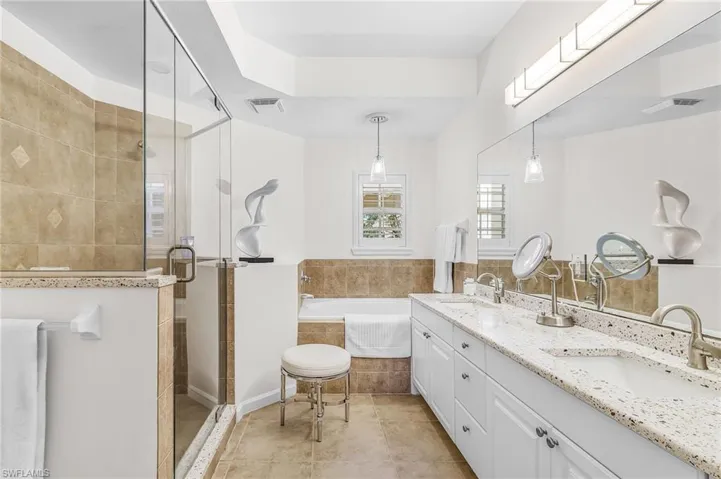 16630 Crownsbury Way 102, Fort Myers, Florida 33908