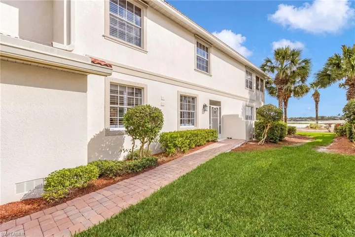 16630 Crownsbury Way 102, Fort Myers, Florida 33908