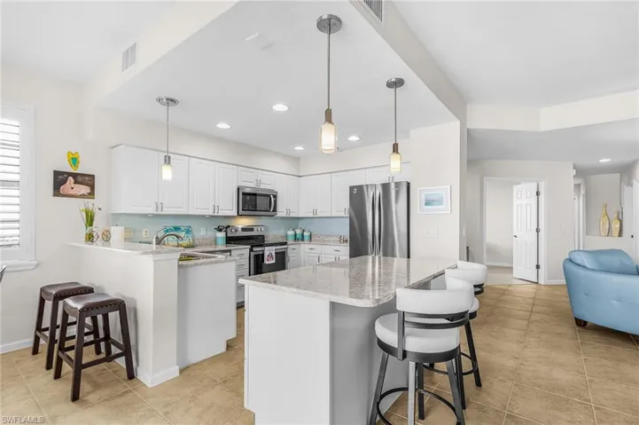 16630 Crownsbury Way 102, Fort Myers, Florida 33908