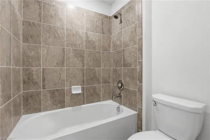 11937  Silver Cobblestone  WAY, Fort Myers, FL 33913