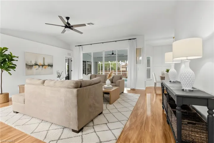3805 1st Ter, Cape Coral, Florida 33991
