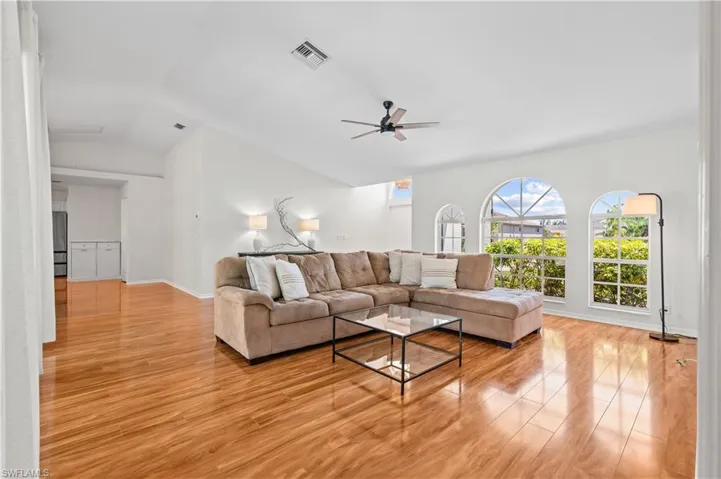 3805 1st Ter, Cape Coral, Florida 33991