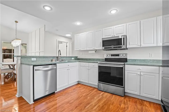 3805 1st Ter, Cape Coral, Florida 33991