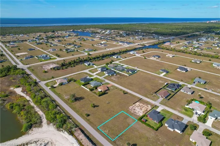 3905 Caloosa Pkwy N, Cape Coral, Florida 33993
