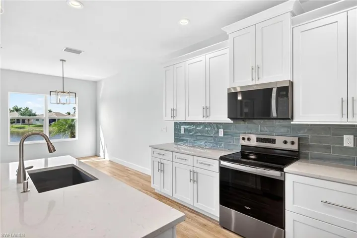 8613 Banyan Bay Blvd, Fort Myers, Florida 33908