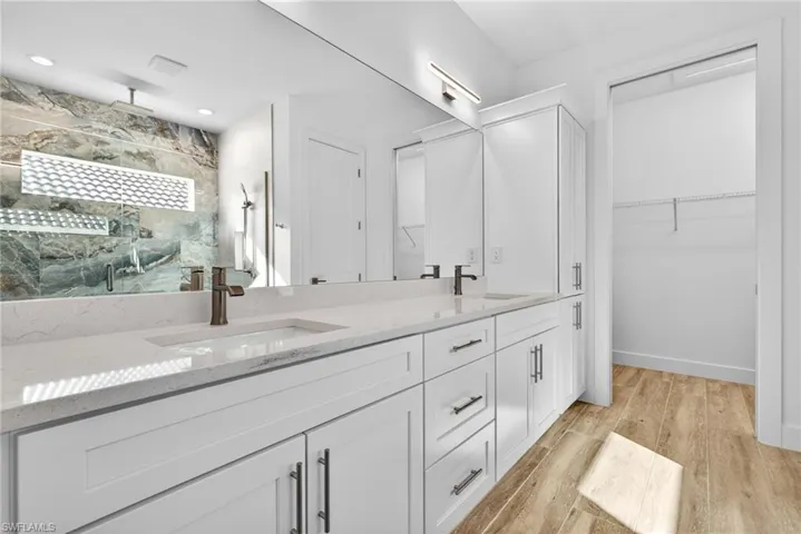8613 Banyan Bay Blvd, Fort Myers, Florida 33908