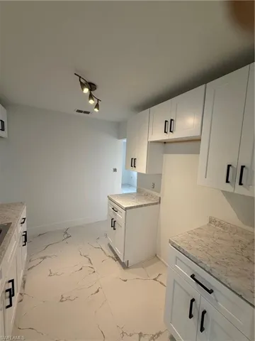 2809 Thomas St, Fort Myers Fl 33916